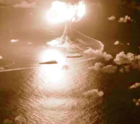 Amerikanischer Atombombentest Pazifik 1948