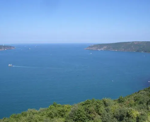 Bosporus ins Schwarze Meer