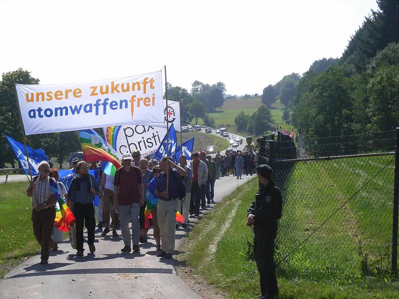 Demonstration Fliegerhorst Büchel 2008