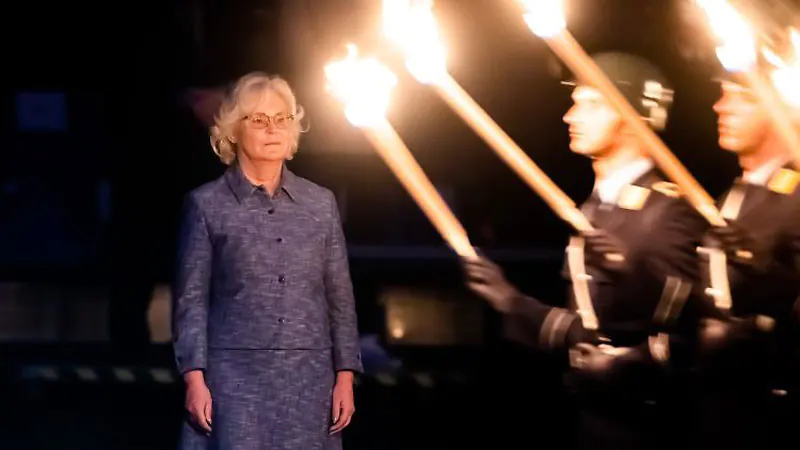 Christine Lamprecht Großer Zapfenstreich