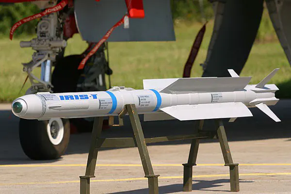 Rakete IRIS-T